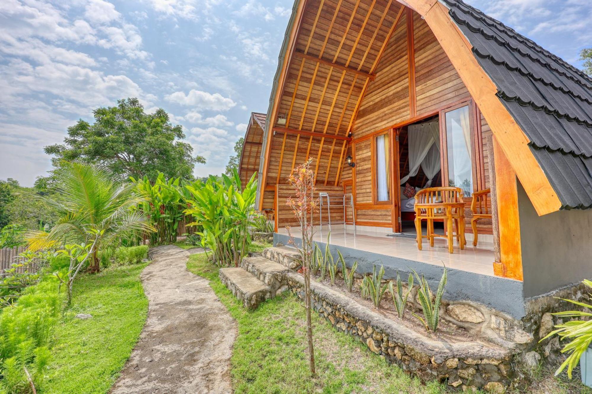 Bagia Bungalows Batumadeg Exterior foto