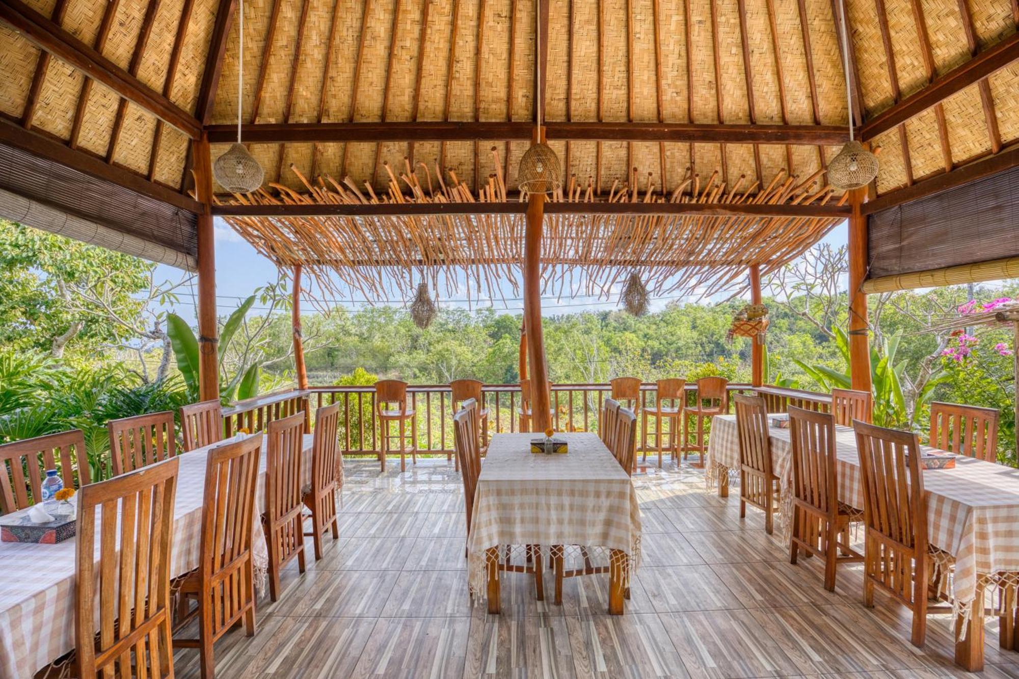 Bagia Bungalows Batumadeg Exterior foto