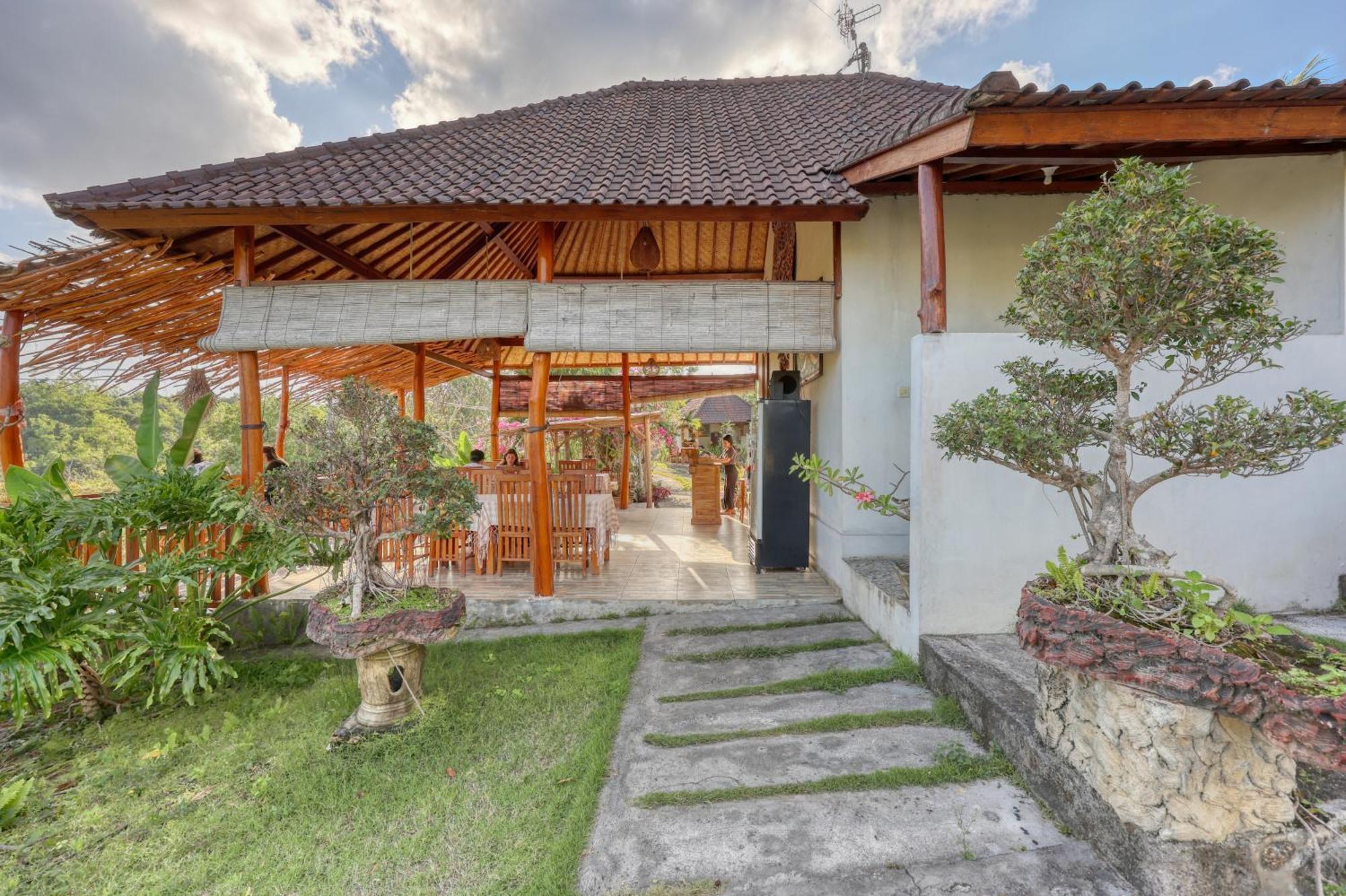 Bagia Bungalows Batumadeg Exterior foto