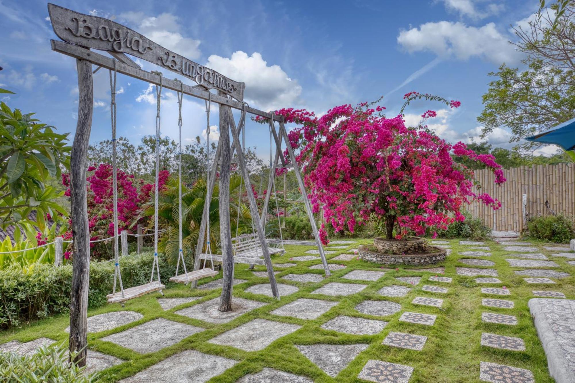 Bagia Bungalows Batumadeg Exterior foto